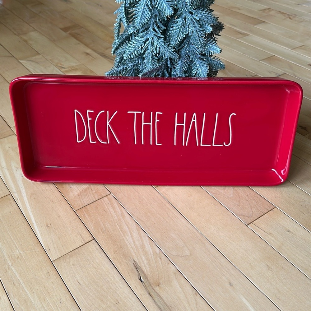 🌲DECK THE HALLS Platter by Rae Dunn